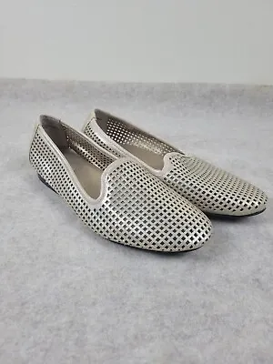 Me Too Yale Women's Flats Size 9.5 Beige • $9.87