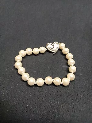 MARY KAY Faux Peal W/Heart Knotted 7.5   Bracelet • $14