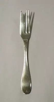 International Meriden Brita 1910 Silverplate THREADED OVAL Old Style Pickle Fork • $18.51