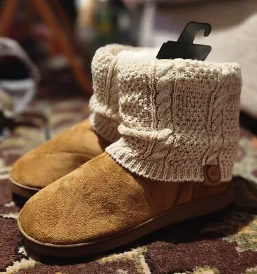 Muk Luks Women's Cable Knit Booties Size 9 NWT  • $18