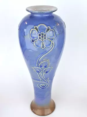 A Tall & Dramatic Doulton Lambeth Art Nouveau Vase By Francis Pope. 16 . • £195