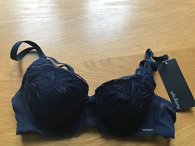 Brand New M&S Autograph Floral Embroidered Padded Underwired Bra Navy 32A • £0.99