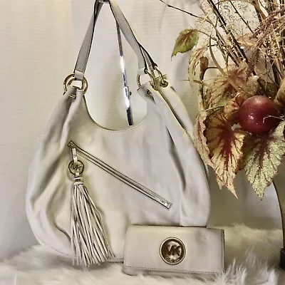 Michael Kors Handbag Ivory White Pebbled Leather MK Charm Tassel Purse & Wallet • $95