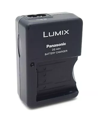 Panasonic Lumix DE-A40 Battery Charger  - UK Dealer • £9.99