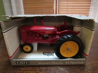 Ertl 1/16 Scale Die Cast Massey-harris 44 Special Tractor - Never Displayed • $40