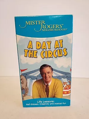 Mister Rogers' Neighborhood - A Day At The Circus VHS 2005  • $5