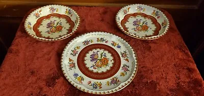 1971 Tin Serving Trays Decorative Ware Flowers ENGLAND Set Of 3 Vintage  • $19.89