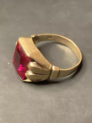 VINTAGE SOLID 10K GOLD RED STONE MEN'S RING By Roman Size 9 1/2-10 • $1000