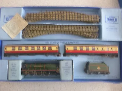 Hornby Dublo 3 Rail Train Set • £35