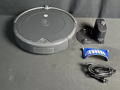 IRobot Roomba 694 Wi-Fi R694020 Connected Robot Vacuum Black Used • $60.72