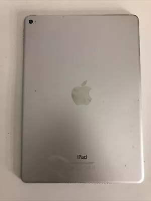 FOR PARTS! Apple IPad 6th Gen. 128GB Wi-Fi 9.7in - Silver Bundle • £25