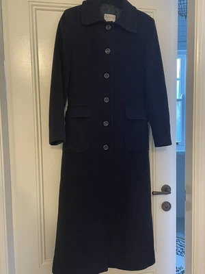 $299 • Buy Alexander McQueen Cashmere Navy Overcoat Size 10