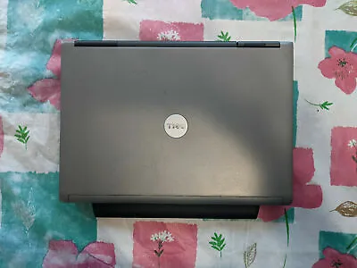  Dell Latitude D630 ( Intel Core 2 Duo T7300 2.00GHz 2GB Memory 60GB HDD) • $120