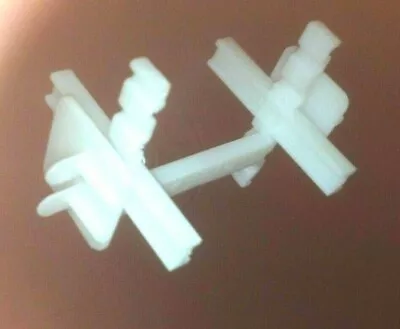£31 • Buy 50 Glass Blocks / Bricks Plastic Spacers. New Unopened Bags With Free Postage.