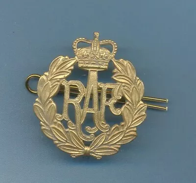 Royal Air Force Qc.brass Army Cap Badge • £10