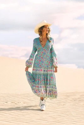 $85 • Buy Arnhem “Phoebe” Shirred Boho Dress Sage Size 10