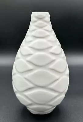 Vintage Jonathan Adler Vase Peru Retired White Rare 7” Tall • $85