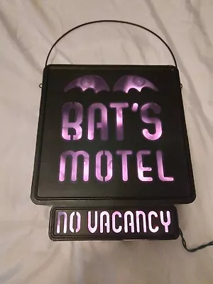 $29.98 • Buy Halloween Decor Bat's Motel No Vacancy Light-Up Metal Sign