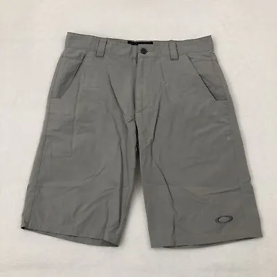Oakley Perfomance Gray Flat Front Casual Athletic Golf Shorts Men’s Size 32W • $19.77