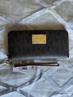 NWT: Michael Michael Kors Brown Gold Signature Tech Continental Wristlet OS • $60