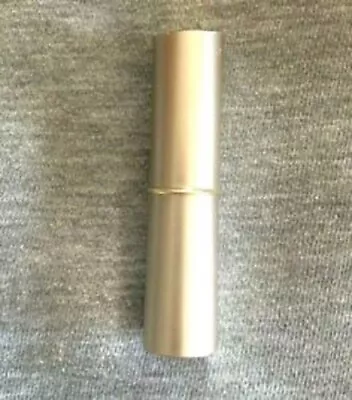 L'Oreal Invincible Platinum Lipstick 934 Platinum Aurora New (damaged Case) • £14.99