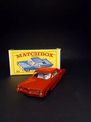 Matchbox #22C  PONTIAC COUPE     Rare Plastic Door Hinges  No Patent # E2 OB • $175