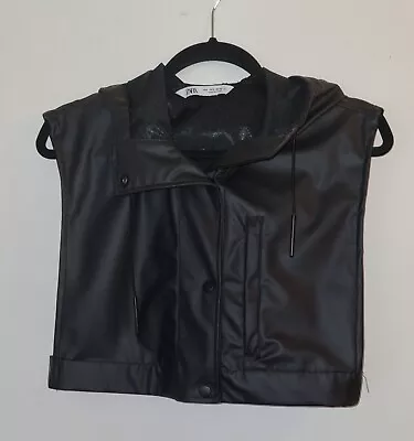 Black Zara Hooded Cropped Leather Look Gilet Size S • $7.47