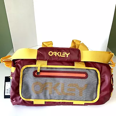 Oakley 90's Small Duffle Bag Sundried Tomato Gym Travel  Beach Brand New • $39.89