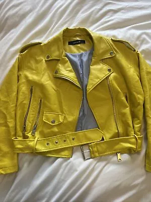 $20 • Buy Zara Basic Yellow Faux Leather Biker Jacket, XS