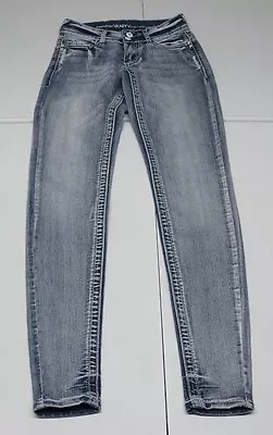 Vanity Womens 24X32 Blue Light Acid Wash Premium Slim Skinny Jeans NWOTs  • $19.99