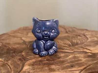 Vintage Cat Figurine  • $7