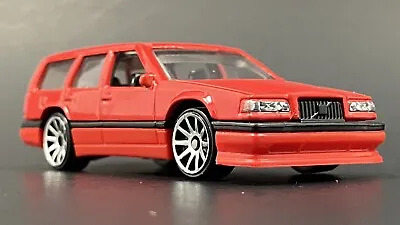 1992-97 Volvo 850 Estate Wagon Rare 1:64 Diecast Diorama Collectable Model Car • $6.99