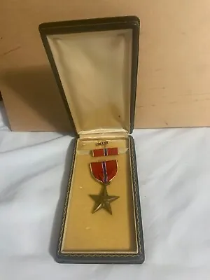 $125 • Buy WWII WW2 Bronze Star Medal Set - Unengraved On Back
