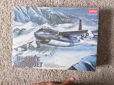 Academy B-47B/E Stratojet 1:144 #F1024 Model Plane Kit • $19.99