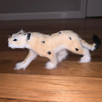 Lifelike Vintage Realistic Real Fur Cat Figurine Snow Leopard • $15