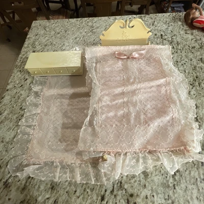 $49.99 • Buy Barbie Susy Suzy Goose Bed Chest Bedding Mattress Rug Lot 1963