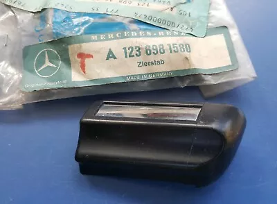 Mercedes W123 Rear Fender Trim Moulding 200 230 240 280 300 D TE E 1st Series L • $27