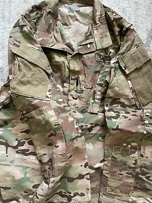 NEVER WORN Multicam MED REGULAR With Same Size Trousers. • $65