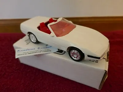 $25 • Buy 1992 New Corvette Convt America's Cup Amt/ertl Promo Model  White/red #8923 1:25