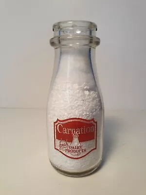 CARNATION FRESH DAIRY PRODUCTS 3rd QT MILK BOTTLE • $10