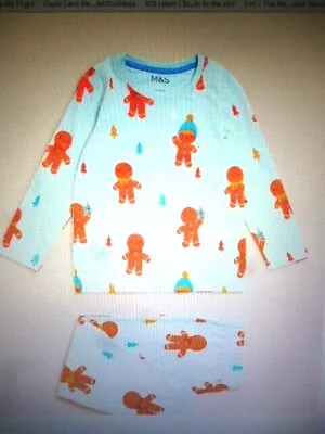 £10 • Buy M&S  Boys/Girls Christmas Gingerbread Pyjamas Age 4-5 Years.MARKS AND SPENCER 