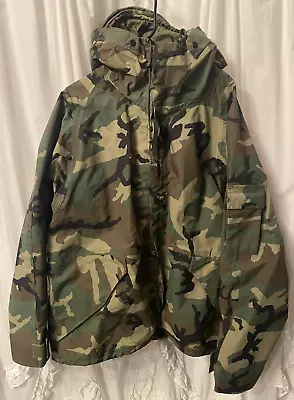 Military Jacket X-Large Reg Gore-Tex Cold Weather Parka Woodland Camouflage XL • $99