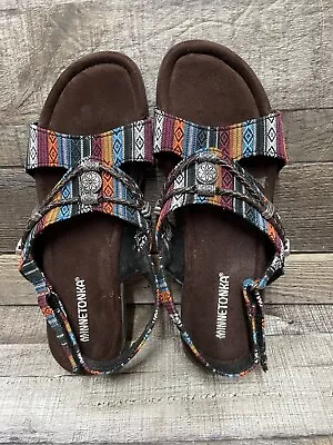 Minnetonka Silvie Silver Tone Embellishment Southwest Print Sandals Size 9 M • $19.77
