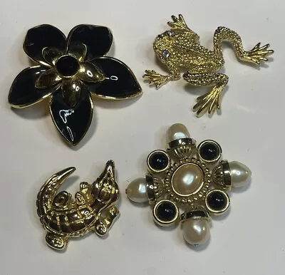 Signed St. John ~ Lot Of 4 Vintage Brooches Gator Frog Flower And Pearl EUC • $89