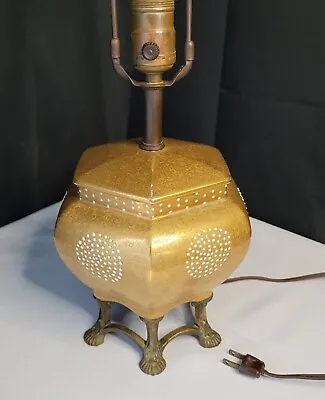 Vintage Japanese Porcelain & Brass Chinoiserie Moriage Claw Footed Table Lamp • $90