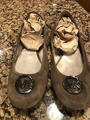 Michael Kors Flats Loafers Shoe Womens 9M Brown Suede Uppers • $15