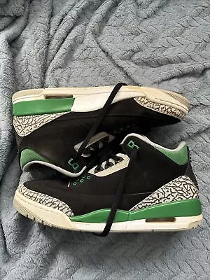 Size 10 - Jordan 3 Retro Pine Green • $190