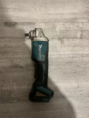 Makita Grinder 18v Dga452 • £5.50