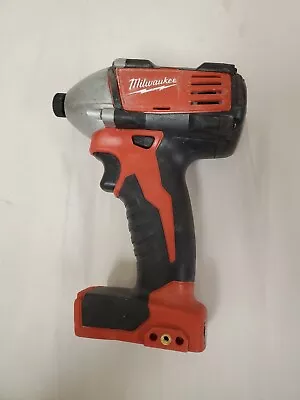 Milwaukee M18 1/4 In. Hex Compact Impact Driver (Tool Only) (2650-20) *FOR PARTS • $29.99