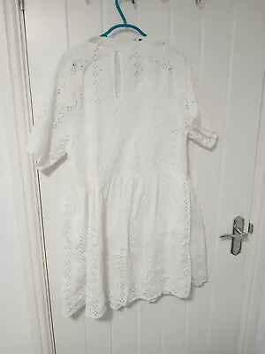 £12 • Buy Levi's White Dress Medium BNWT